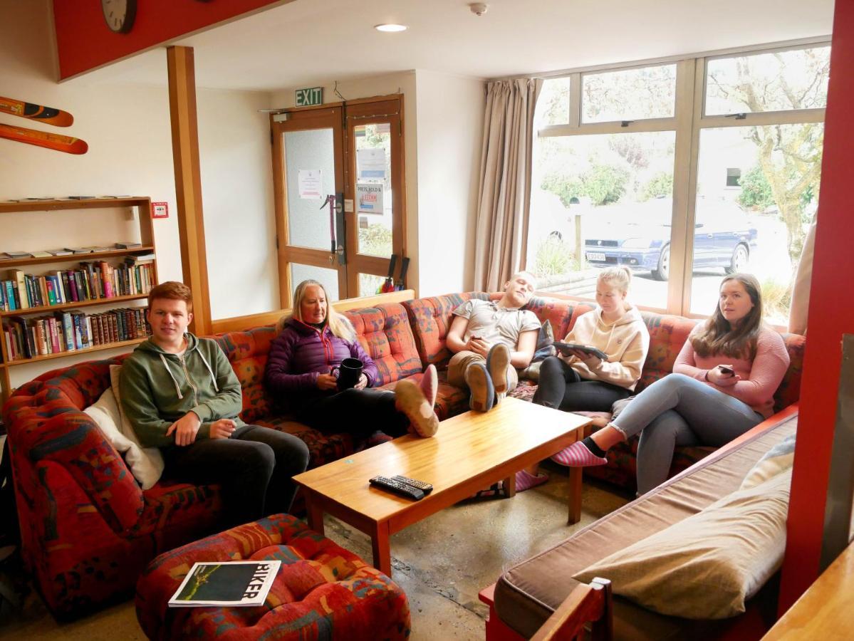 Хостел Wanaka Backpackers Bothy Экстерьер фото