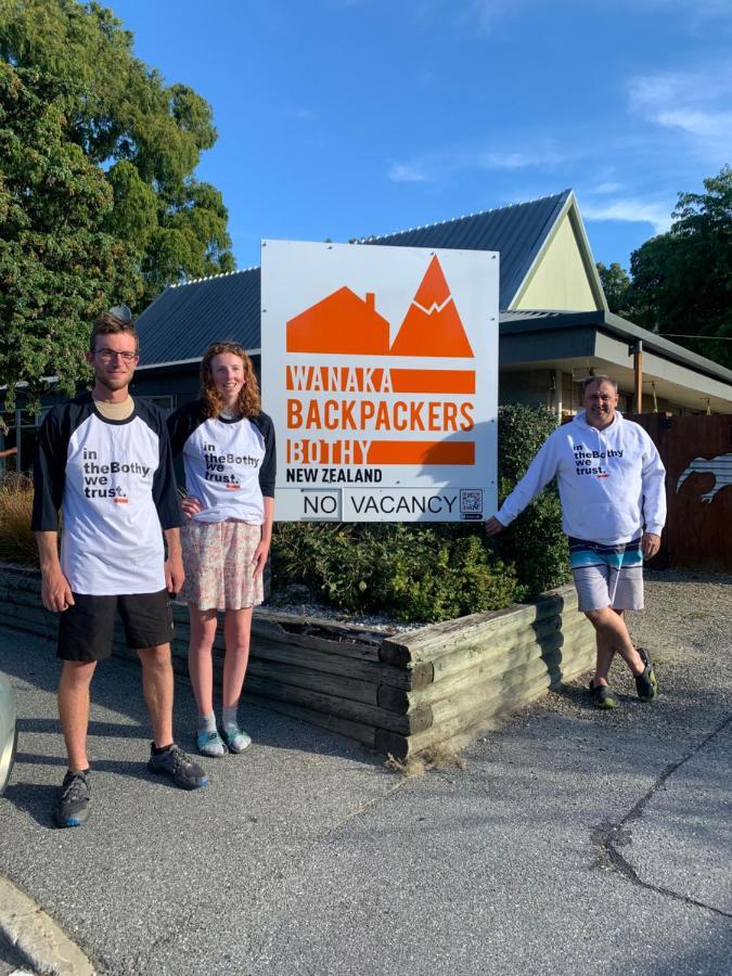Хостел Wanaka Backpackers Bothy Экстерьер фото